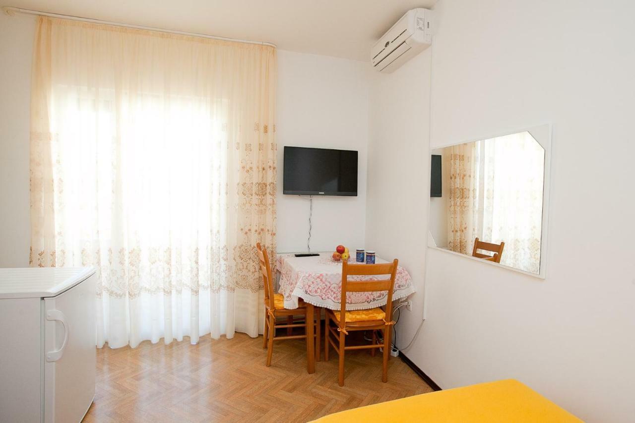 Apartmani Stipe 자다르 외부 사진